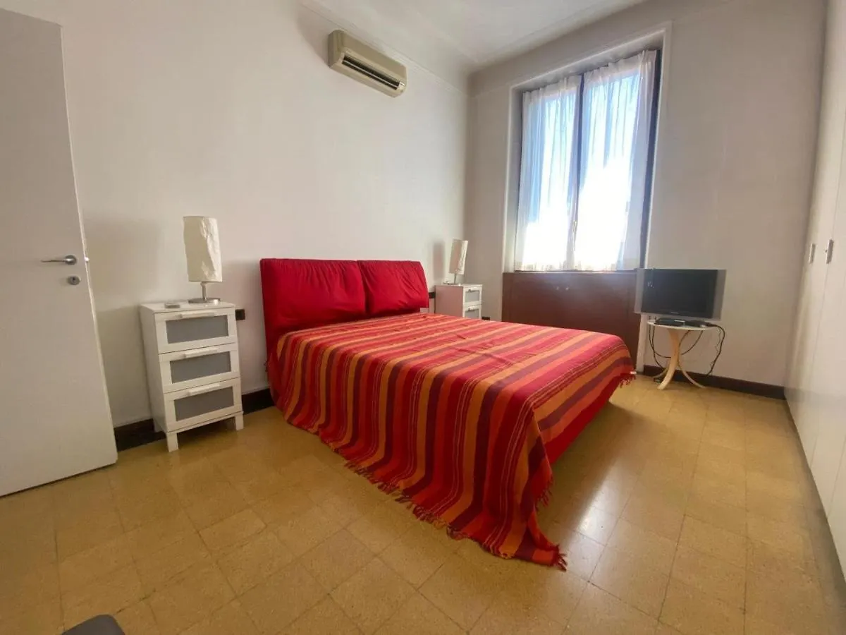 Apartment Appartamento Giulia Milan